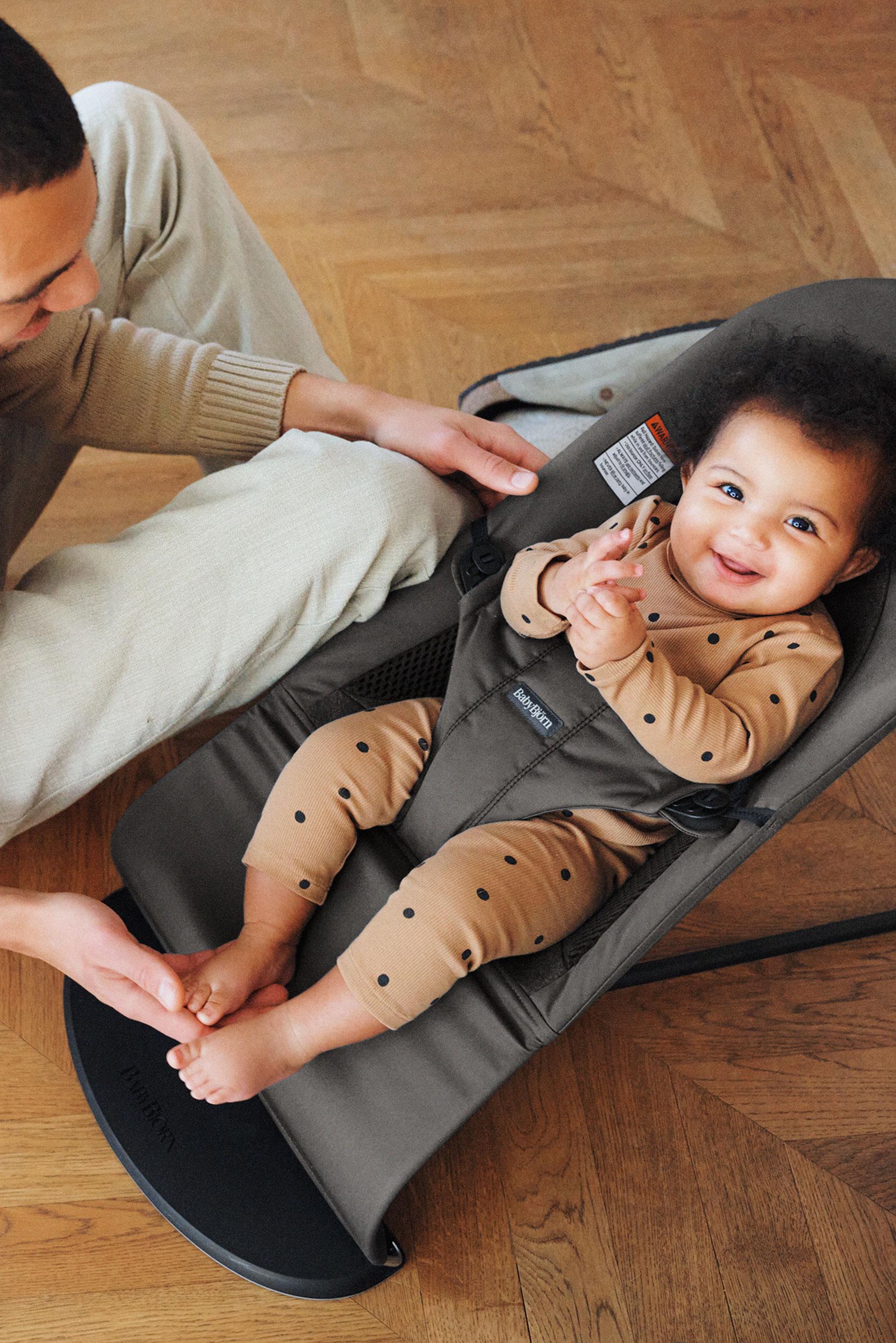 Bouncer Balance Soft in Dark gray Woven/Jersey Tri-Fabric - BabyBjörn